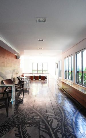 Apartamento à venda com 70m², 2 quartos e 1 vagaÁrea comum