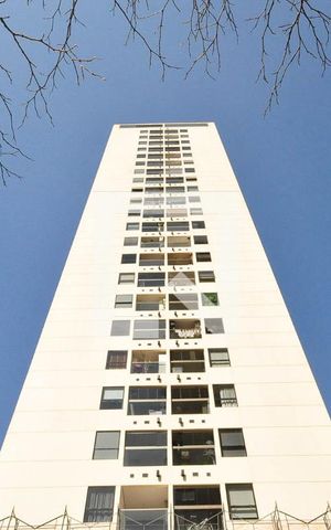 Apartamento à venda com 70m², 2 quartos e 1 vaga Apartamento à venda com 70m², 2 quartos e 1 vagaFachada