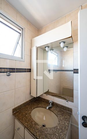 Apartamento à venda com 70m², 2 quartos e 2 vagas Apartamento à venda com 70m², 2 quartos e 2 vagasBanheiro Social
