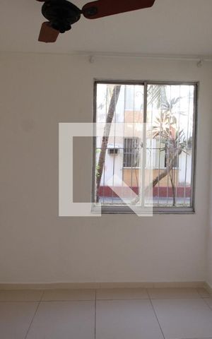 Apartamento para alugar com 40m², 2 quartos e 1 vagaQuarto