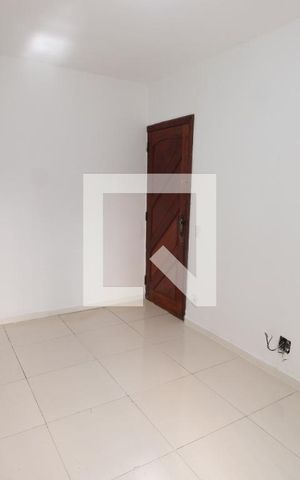 Apartamento para alugar com 40m², 2 quartos e 1 vagaSala 