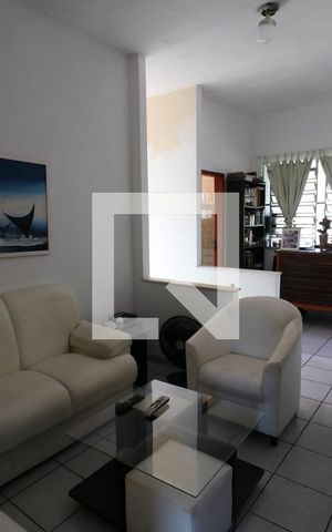 Casa à venda com 360m², 5 quartos e 3 vagasSala 2
