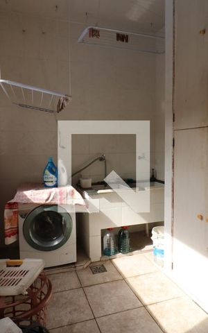 Casa à venda com 360m², 5 quartos e 3 vagasLavanderia