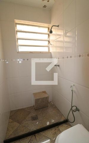 Casa à venda com 360m², 5 quartos e 3 vagasBanheiro Social 2