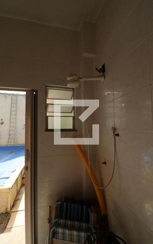 Casa à venda com 360m², 5 quartos e 3 vagasBanheiro da academia