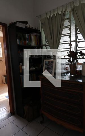 Casa à venda com 360m², 5 quartos e 3 vagasSala 2