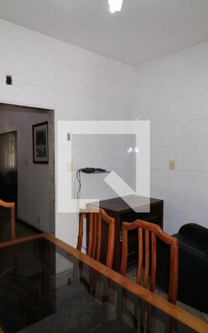 Casa à venda com 360m², 5 quartos e 3 vagasCopa