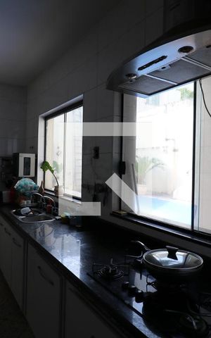 Casa à venda com 360m², 5 quartos e 3 vagasCozinha