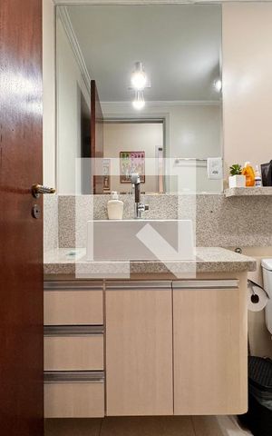 Apartamento à venda com 108m², 3 quartos e 2 vagas Apartamento à venda com 108m², 3 quartos e 2 vagasBanheiro