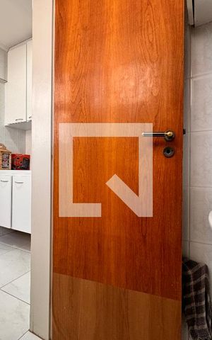 Apartamento à venda com 108m², 3 quartos e 2 vagas Apartamento à venda com 108m², 3 quartos e 2 vagasBanheiro de serviço
