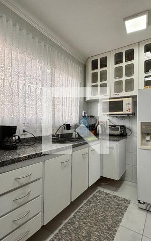 Apartamento à venda com 108m², 3 quartos e 2 vagas Apartamento à venda com 108m², 3 quartos e 2 vagasCozinha
