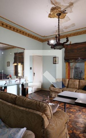 Casa para alugar com 800m², 4 quartos e 6 vagasSala de TV