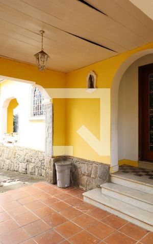 Casa para alugar com 800m², 4 quartos e 6 vagasVaranda