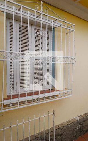 Casa para alugar com 800m², 4 quartos e 6 vagasDetalhe