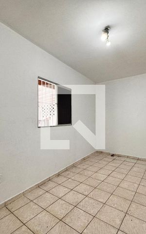 Casa para alugar com 67m², 2 quartos e 1 vaga Casa para alugar com 67m², 2 quartos e 1 vagaQuarto 1
