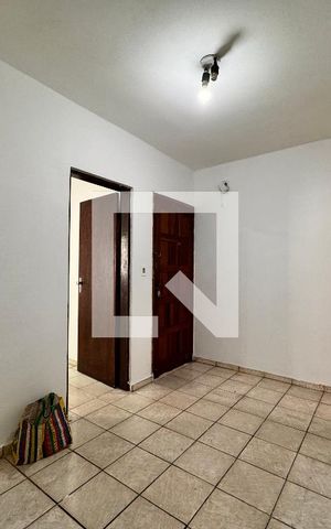 Casa para alugar com 67m², 2 quartos e 1 vaga Casa para alugar com 67m², 2 quartos e 1 vagaSala