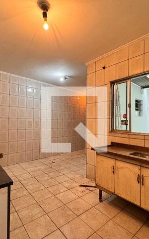 Casa para alugar com 67m², 2 quartos e 1 vaga Casa para alugar com 67m², 2 quartos e 1 vagaCozinha