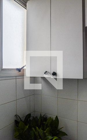 Apartamento à venda com 70m², 3 quartos e 1 vagaÁrea de Serviço