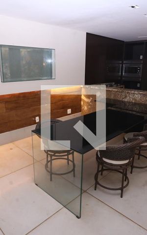 Apartamento para alugar com 359m², 3 quartos e 2 vagasSala
