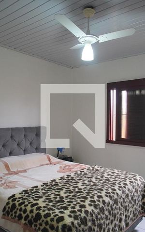 Casa à venda com 150m², 4 quartos e 2 vagas Casa à venda com 150m², 4 quartos e 2 vagasQuarto 4