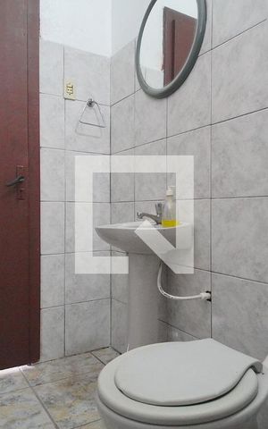 Casa à venda com 150m², 4 quartos e 2 vagas Casa à venda com 150m², 4 quartos e 2 vagasBanheiro 3