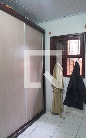 Casa à venda com 150m², 4 quartos e 2 vagas Casa à venda com 150m², 4 quartos e 2 vagasQuarto 1