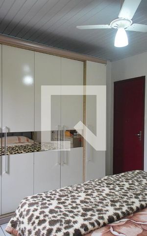 Casa à venda com 150m², 4 quartos e 2 vagas Casa à venda com 150m², 4 quartos e 2 vagasQuarto 4