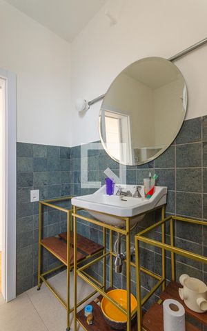 Apartamento para alugar com 45m², 1 quarto e sem vaga Apartamento para alugar com 45m², 1 quarto e sem vagaBanheiro