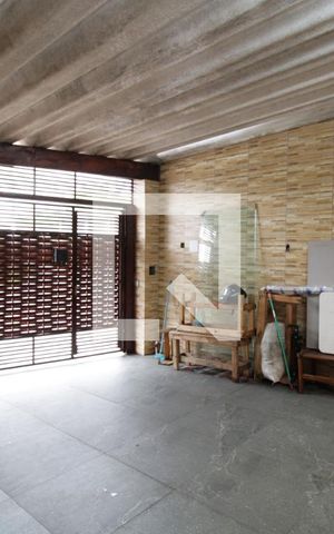 Casa à venda com 136m², 3 quartos e 2 vagasGaragem