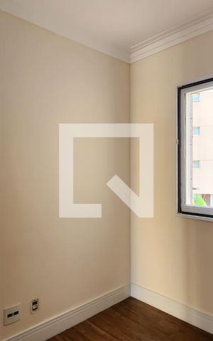 Apartamento à venda com 74m², 2 quartos e 1 vaga Apartamento à venda com 74m², 2 quartos e 1 vagaSuíte