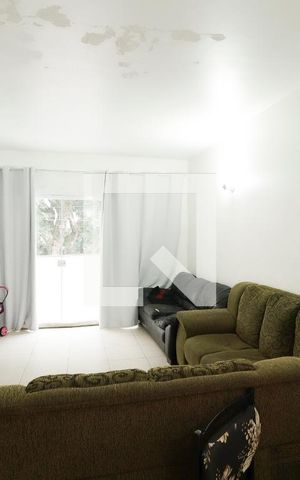 Casa à venda com 240m², 3 quartos e 1 vagaSala