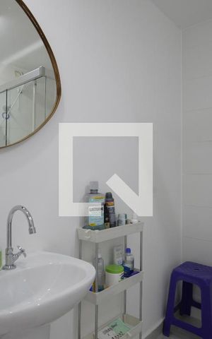 Studio à venda com 28m², 1 quarto e sem vagaBanheiro
