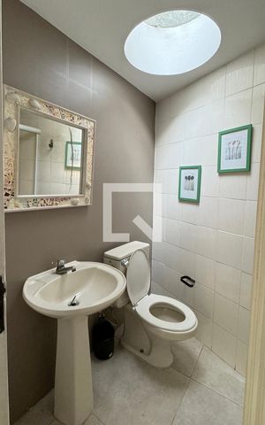 Casa de condomínio à venda com 430m², 4 quartos e 6 vagasBanheiro Academia