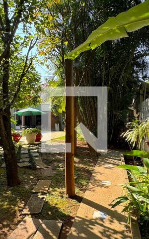 Casa de condomínio à venda com 430m², 4 quartos e 6 vagasJardim