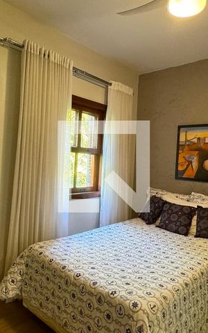 Casa de condomínio à venda com 430m², 4 quartos e 6 vagasSuíte 2