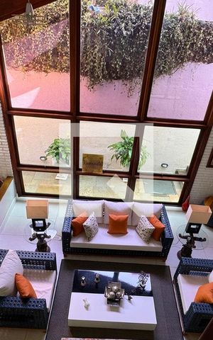 Casa de condomínio à venda com 430m², 4 quartos e 6 vagasvista Escritório