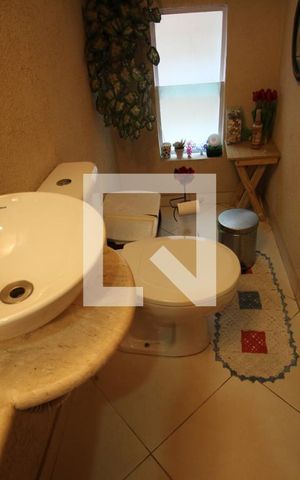 Casa à venda com 119m², 3 quartos e 2 vagaslavabo 