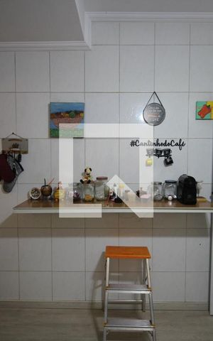 Casa à venda com 119m², 3 quartos e 2 vagasCozinha - Armários