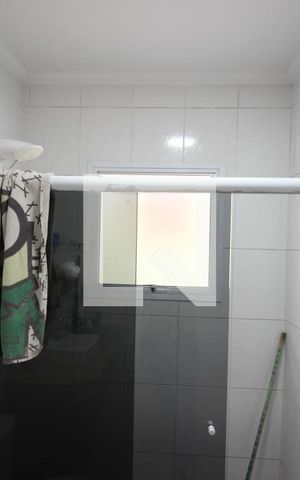 Casa à venda com 119m², 3 quartos e 2 vagasBanheiro suíte 