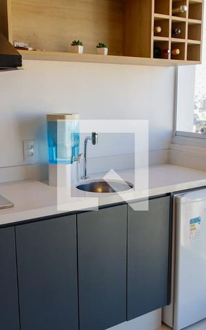 Apartamento à venda com 96m², 2 quartos e 2 vagas Apartamento à venda com 96m², 2 quartos e 2 vagasSacada