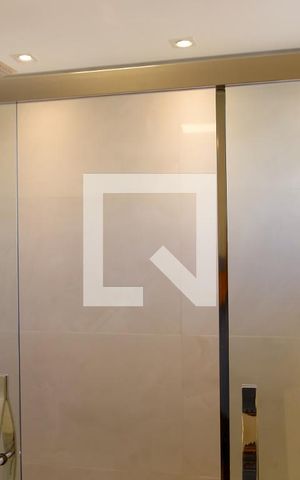 Apartamento à venda com 96m², 2 quartos e 2 vagas Apartamento à venda com 96m², 2 quartos e 2 vagasBanheiro da Suíte 2