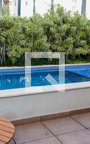 Apartamento à venda com 96m², 2 quartos e 2 vagas Apartamento à venda com 96m², 2 quartos e 2 vagasÁrea comum - Piscina