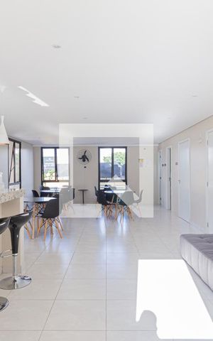 Apartamento à venda com 35m², 1 quarto e 1 vaga Apartamento à venda com 35m², 1 quarto e 1 vagaÁrea comum - Salão de festas