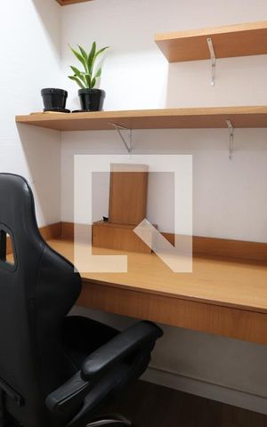 Apartamento à venda com 64m², 2 quartos e sem vagaEscritório