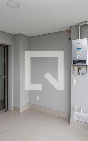 Studio para alugar com 32m², 1 quarto e sem vaga Studio para alugar com 32m², 1 quarto e sem vagaVaranda