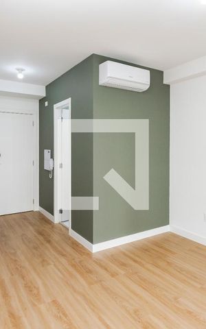 Studio para alugar com 32m², 1 quarto e sem vaga Studio para alugar com 32m², 1 quarto e sem vagaStudio