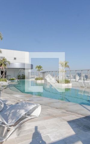 Studio para alugar com 32m², 1 quarto e sem vaga Studio para alugar com 32m², 1 quarto e sem vagaPiscina