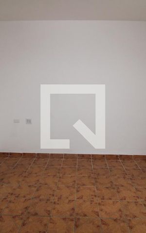Casa para alugar com 70m², 1 quarto e 1 vagaQuarto
