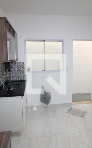 Casa para alugar com 70m², 1 quarto e 1 vagaSala / Cozinha