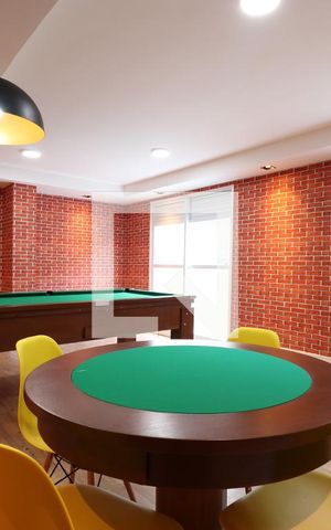 Apartamento à venda com 31m², 2 quartos e sem vagaÁrea comum